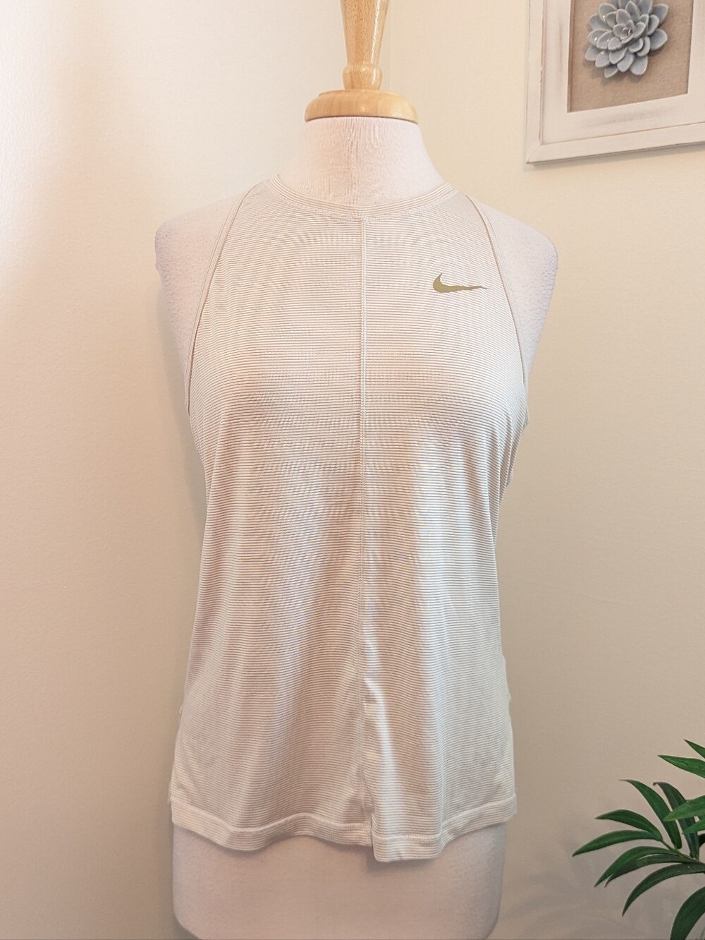 Nike Running Dri-Fit Striped Racerback Gold Cream Sleeveless Tank Top Large